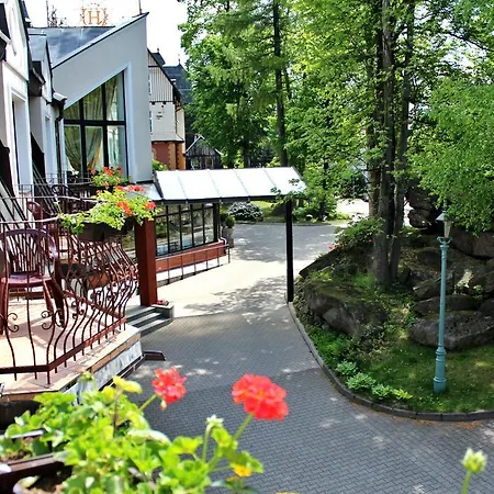 Hotel Szrenicowy Dwor 3*
