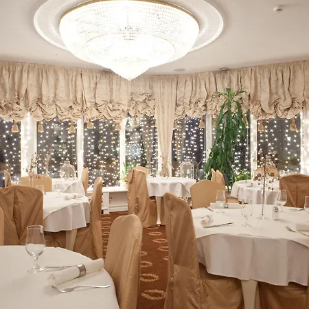 Hotel Szrenicowy Dwor Szklarska Poręba