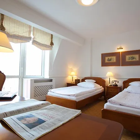 فندق Szrenicowy Dwor 3*